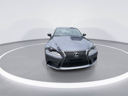 Used 2016 Lexus IS 300 AWD image 2