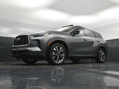 Used 2023 INFINITI QX60 Luxe w/ Cargo Package AWD/4WD image 39