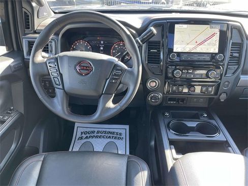 Used 2024 Nissan Titan PRO-4X w/ Pro-4x Convenience Package image 9