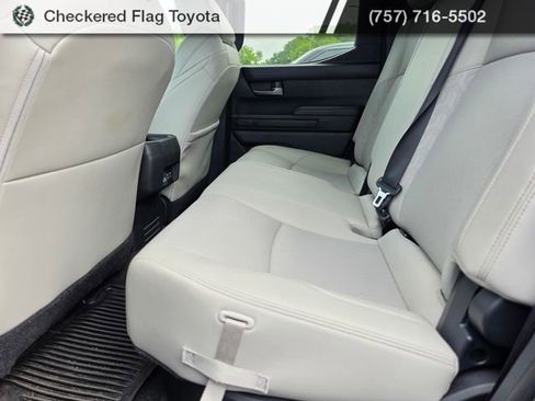 Used 2024 Toyota Tacoma Limited w/ Limited Package (LT) AWD/4WD image 22