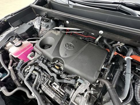 Used 2019 Toyota RAV4 Limited w/ Limited Grade Weather Package AWD/4WD image 33