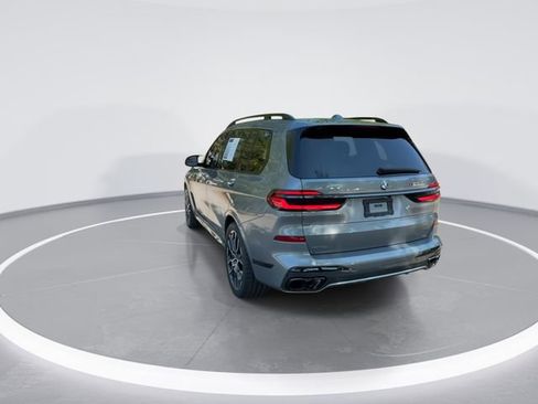 Used 2024 BMW X7 M60i AWD/4WD image 6