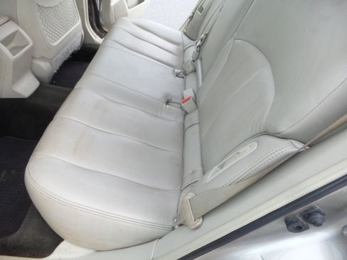 Used 2014 Subaru Outback 2.5i AWD/4WD image 22