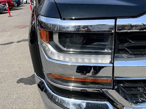 Used 2017 Chevrolet Silverado 1500 LT w/ All Star Edition AWD/4WD image 25