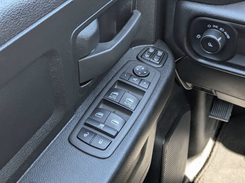 Used 2023 RAM 2500 Tradesman AWD/4WD image 20