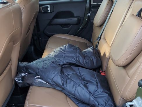 Used 2021 Jeep Wrangler Unlimited Sahara w/ Cold Weather Group image 9