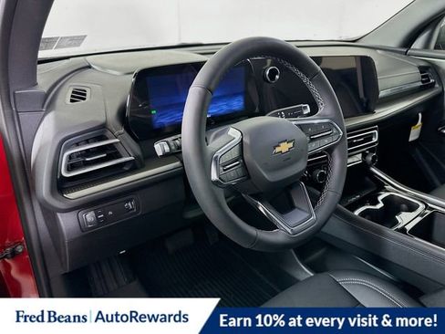 New 2025 Chevrolet Traverse LT w/ LPO, Floor Liner Package image 6