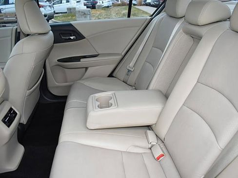 Used 2015 Honda Accord EX-L image 15