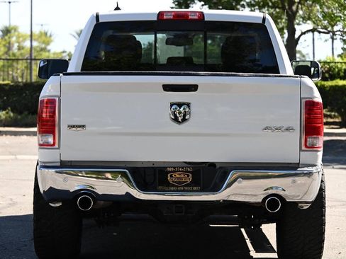 Used 2018 RAM 1500 Laramie w/ Convenience Group AWD/4WD image 5