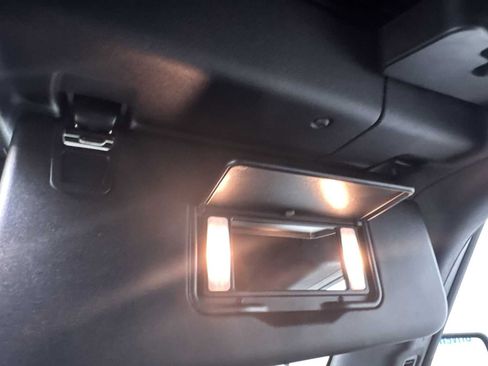 Used 2024 Ford Bronco Badlands image 29