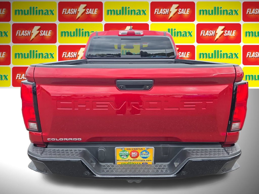 Used 2024 Chevrolet Colorado Z71 w/ Z71 Convenience Package 2 AWD/4WD image 34