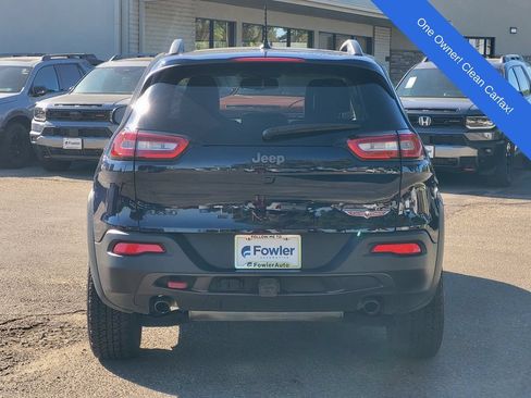 Used 2015 Jeep Cherokee Trailhawk w/ Comfort/Convenience Group AWD/4WD image 6