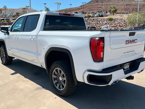 Used 2025 GMC Sierra 1500 AT4 AWD/4WD image 3