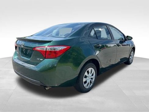 Used 2015 Toyota Corolla LE FWD image 5