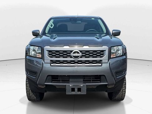 Used 2025 Nissan Frontier SV RWD image 12