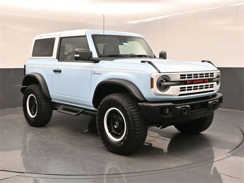 Used 2024 Ford Bronco Heritage Edition image 2
