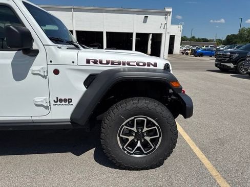 Used 2026 Jeep Wrangler Unlimited Rubicon AWD/4WD image 9