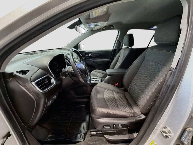 Used 2018 Chevrolet Equinox LT FWD image 17