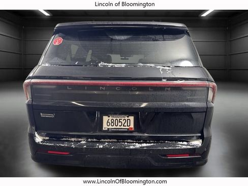 New 2025 Lincoln Navigator L Reserve image 4