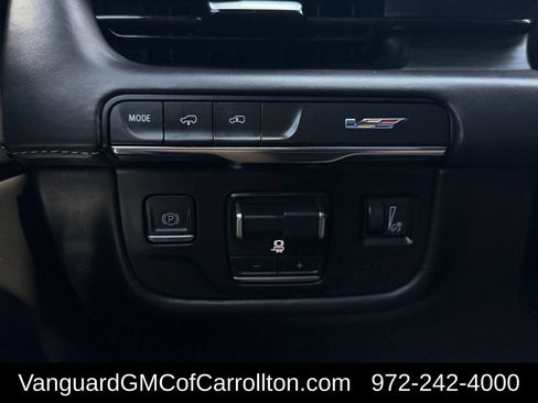 Used 2023 Cadillac Escalade V AWD/4WD image 24