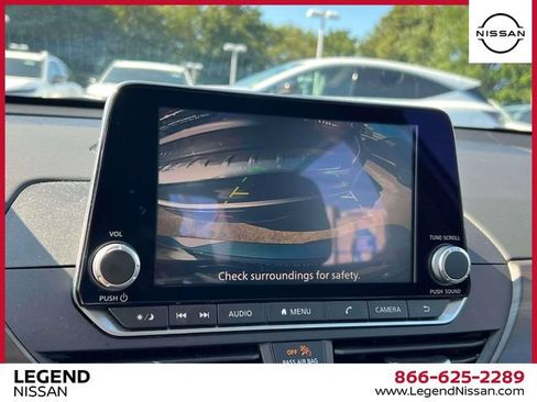 Certified 2024 Nissan Altima 2.5 SV FWD image 26