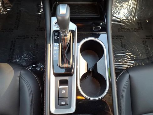 Used 2024 Nissan Altima 2.0 SR image 14