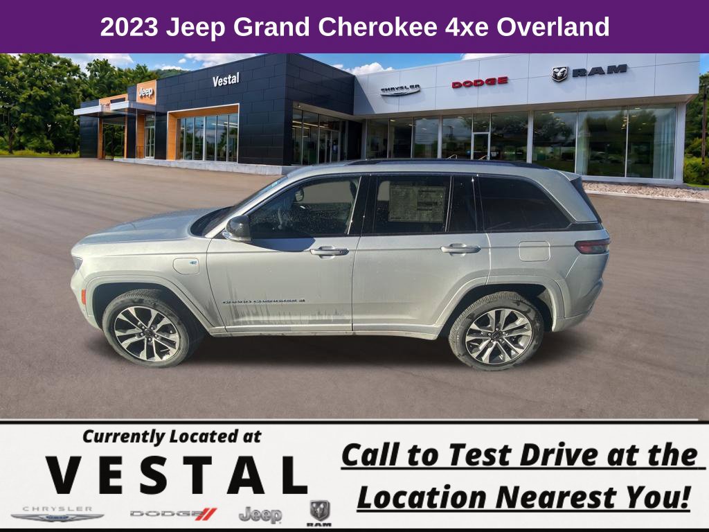 New 2023 Jeep Grand Cherokee Overland AWD/4WD image 4