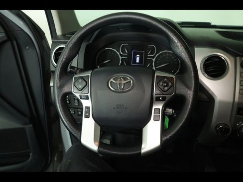 Used 2018 Toyota Tundra SR5 image 27