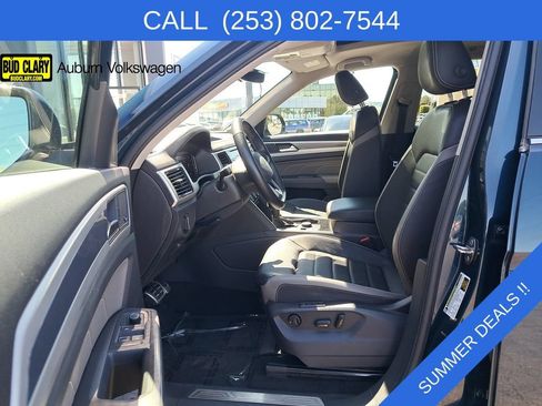 Used 2023 Volkswagen Atlas SEL Premium AWD/4WD image 13