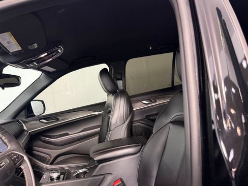 Certified 2024 Jeep Grand Cherokee Limited RWD image 25