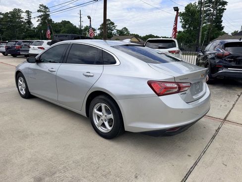 Used 2019 Chevrolet Malibu LT w/ Leather Package FWD image 26