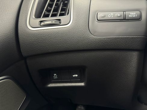 Used 2023 INFINITI Q50 Luxe w/ Cargo Package image 16