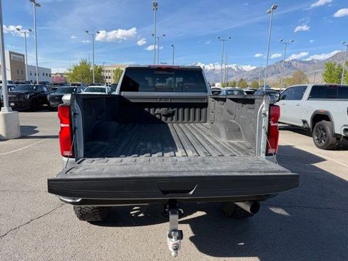 Used 2025 Chevrolet Silverado 3500 LT w/ Trail Boss Package image 9