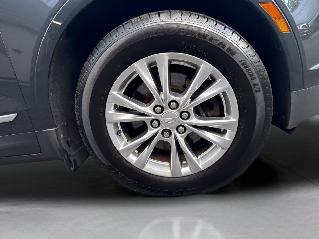 Used 2020 Cadillac XT5 Premium Luxury w/ LPO, Floor Liner Package AWD/4WD image 27