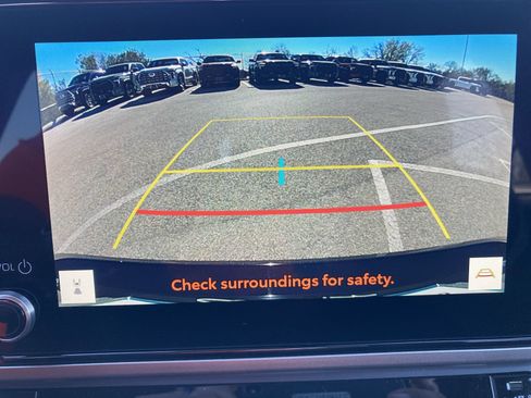 Used 2026 Toyota Camry SE image 25