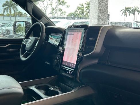 Used 2025 RAM 1500 Big Horn RWD image 29