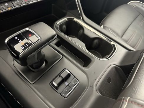 Used 2023 GMC Sierra 1500 AT4X image 30