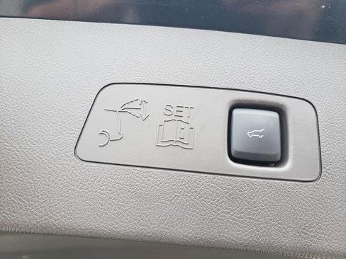 Used 2021 Lincoln Corsair Reserve w/ Elements Package image 10