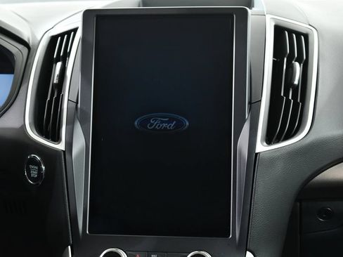 Used 2024 Ford Edge SEL w/ Convenience Package AWD/4WD image 9
