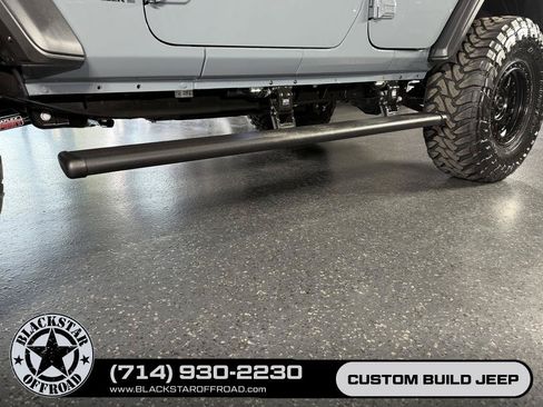 Used 2024 Jeep Wrangler Unlimited Rubicon w/ Capability Package AWD/4WD image 15
