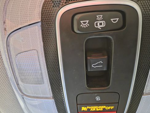 Used 2023 Hyundai Elantra Limited FWD image 31