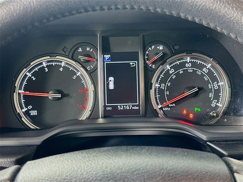 Used 2020 Toyota 4Runner Limited image 25