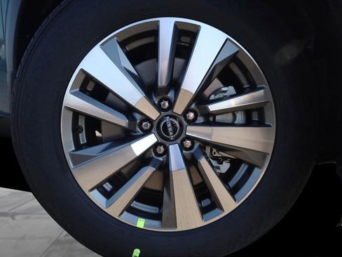 New 2026 Nissan Pathfinder SL AWD/4WD image 3