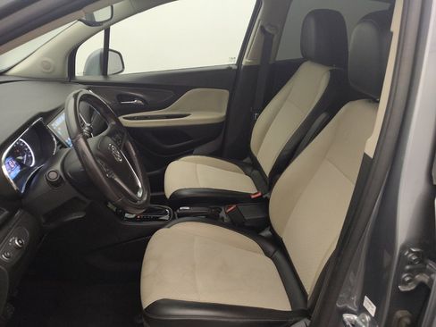 Used 2020 Buick Encore Preferred w/ Safety Package FWD image 17
