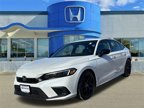 Used 2022 Honda Civic Sport image 5