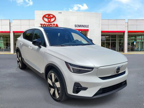 Used 2023 Volvo C40 P8 Recharge Ultimate w/ Protection Package Premier AWD/4WD image 2