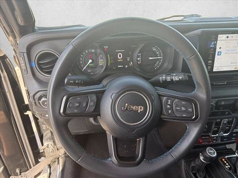 Used 2024 Jeep Wrangler Unlimited Rubicon 4xe AWD/4WD image 12