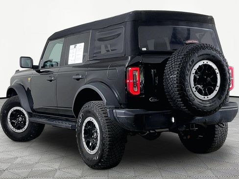 Used 2023 Ford Bronco Badlands w/ Sasquatch Package AWD/4WD image 5