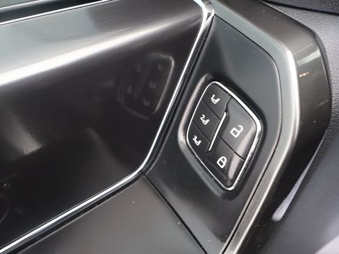 Used 2021 Ford F150 Lariat AWD/4WD image 23
