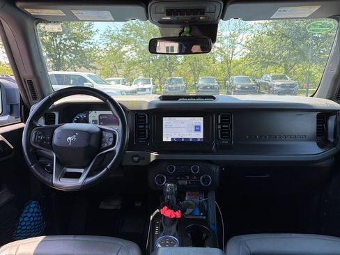 Used 2022 Ford Bronco Black Diamond AWD/4WD image 5